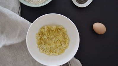 бананово-овсяные оладьи