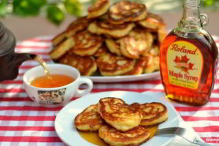 Дрожжевые оладьи на молоке