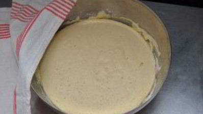 дрожжевые оладьи на молоке