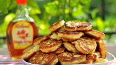 дрожжевые оладьи на молоке