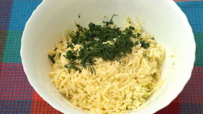 кабачковые оладьи с картофелем и сыром сулугуни