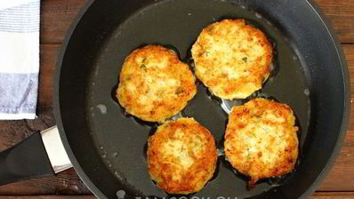 капустные оладьи с манкой