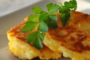 Картофельные оладьи с сыром