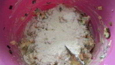 куриные оладьи с сыром и зеленью