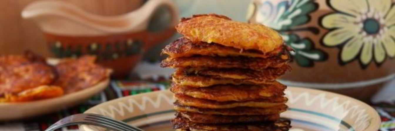 Морковные оладьи с манкой