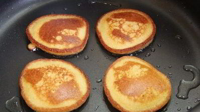 оладушки из квиноа и кукурузной муки без глютена