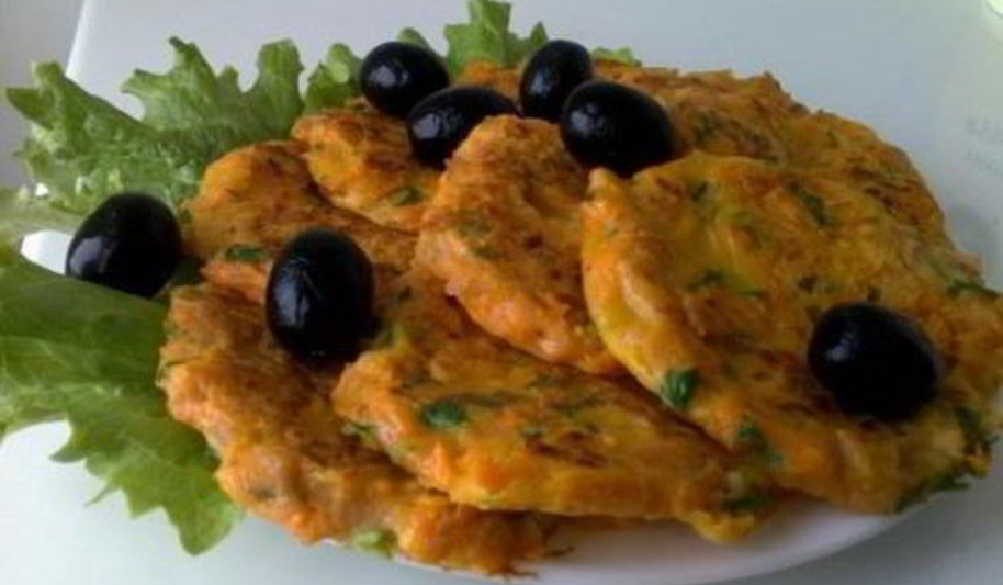 Рецепт оладушек из тыквы и колбасы по-польски