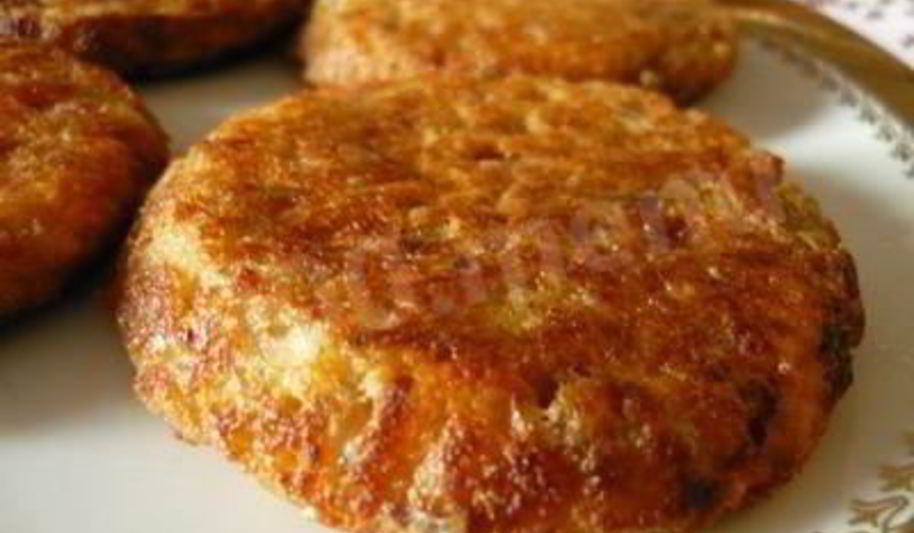 Рецепт оладий из черствого хлеба