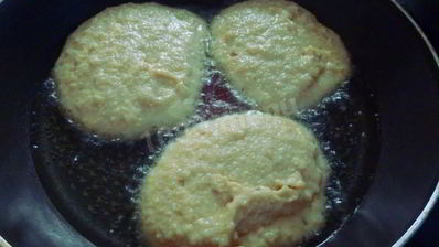 оладьи из черствого хлеба