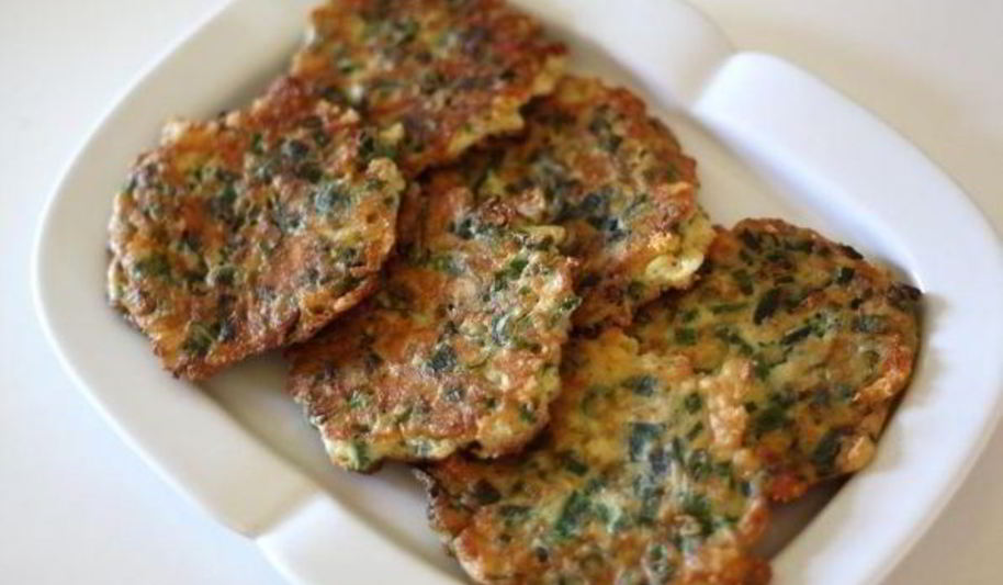 Рецепт оладий из лука