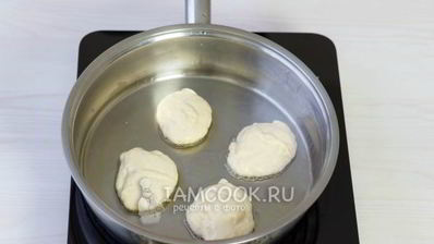 оладьи на кефире пышные