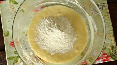 оладьи на молоке и сухих дрожжах