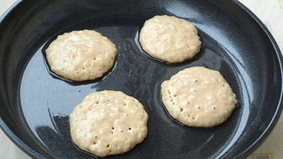 оладьи с грушами и бананом