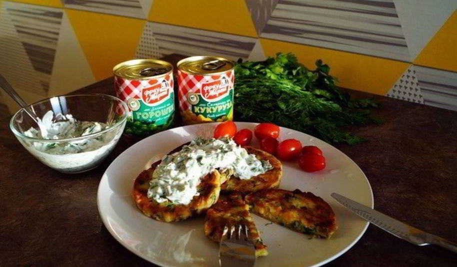 Рецепт оладий с кукурузой и горошком