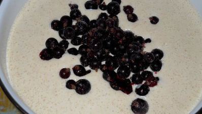 овсяные оладьи на йогурте с ягодами