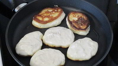 пышные оладьи на кислом молоке