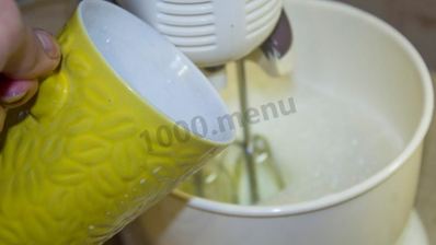 пышные оладьи на молоке без дрожжей