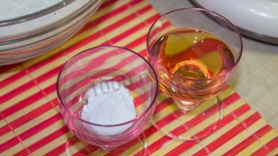 пышные оладьи на молоке без дрожжей