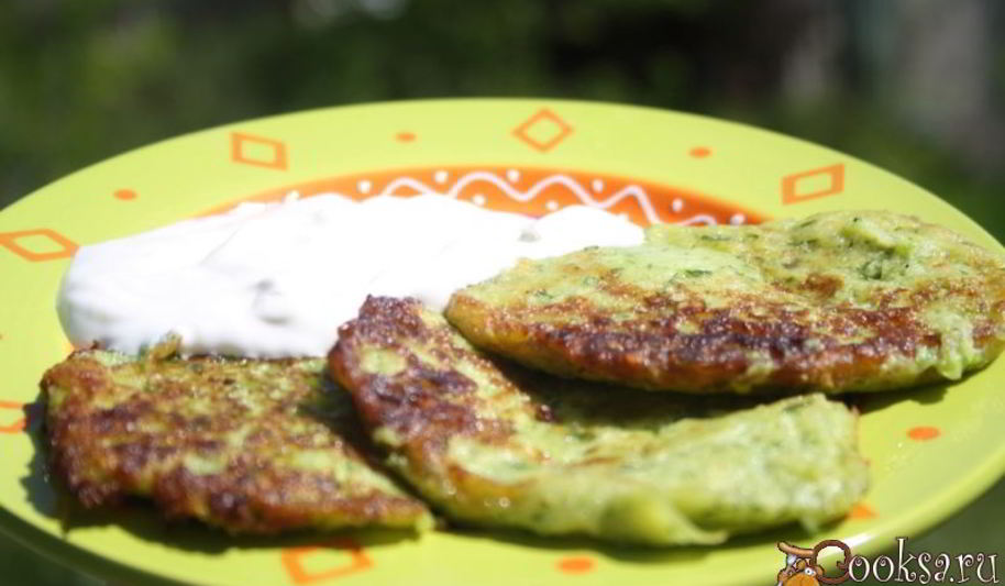 Рецепт весенних кабачковых оладий с сыром сулугуни самые любимые