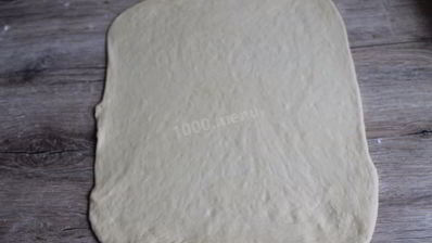 дрожжевые рогалики с джемом