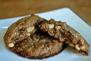 Хрустящие печенья из овсяных хлопьев и фундука