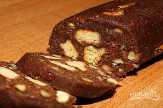 Колбаска из печенья с какао