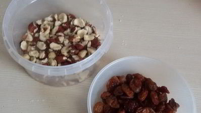 лимонные бискотти с изюмом и фундуком