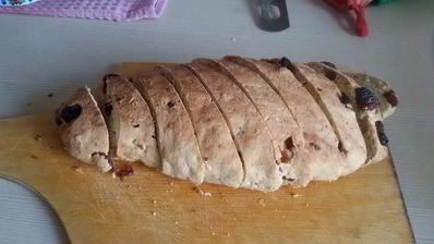 лимонные бискотти с изюмом и фундуком