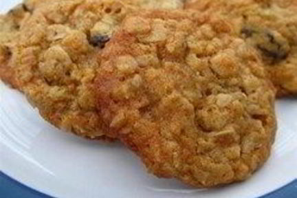 Медово-овсяное печенье с изюмом