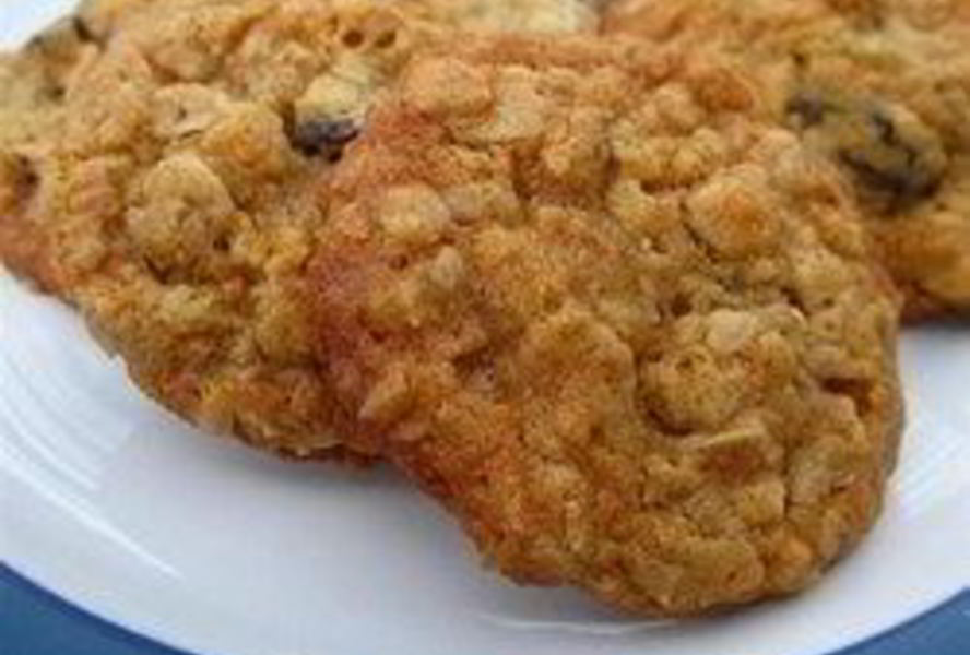 Медово-овсяное печенье с изюмом