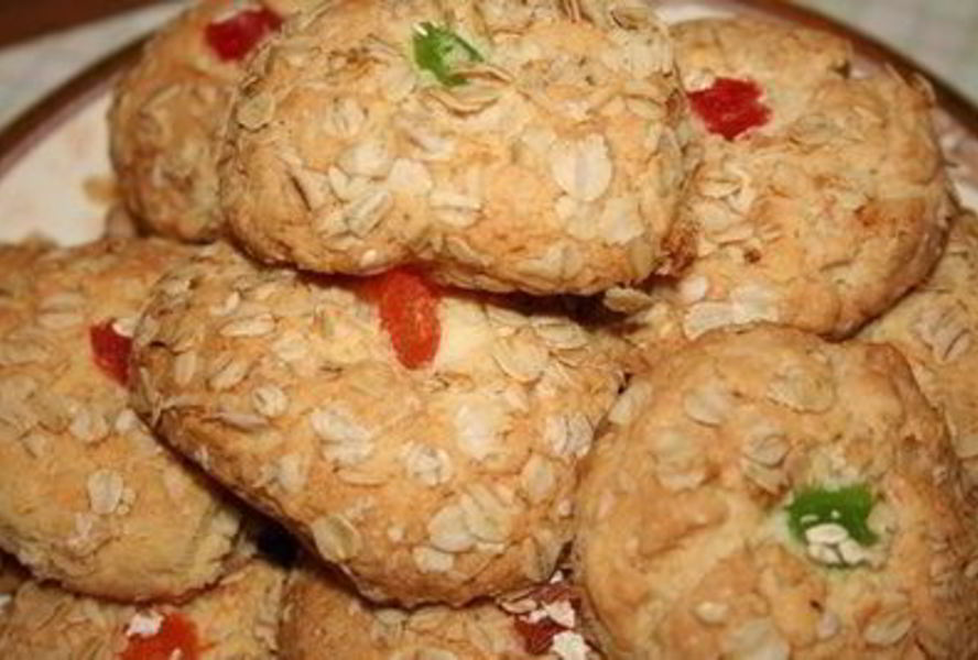 Овсяное печенье с цукатами