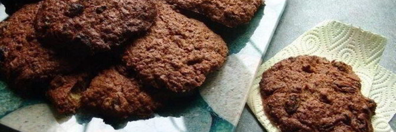 Овсяное шоколадное печенье с бананом