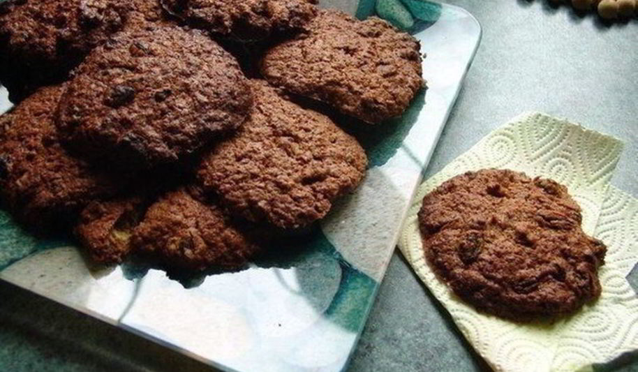 Рецепт овсяного шоколадного печенья с бананом