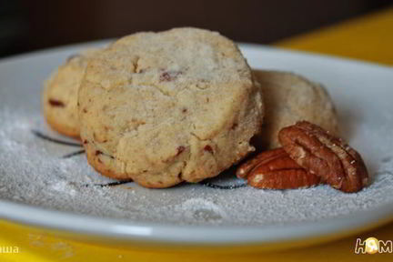 Песочное печенье с орехами пекан
