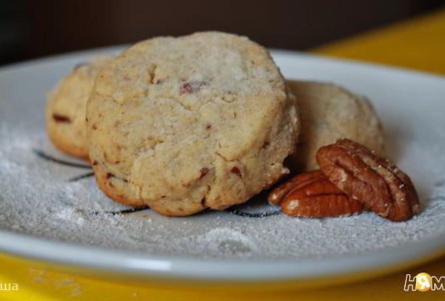 Песочное печенье с орехами пекан