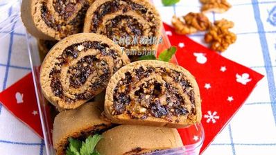 ржаное печенье с пастой из сухофруктов