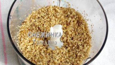 ржаное печенье с пастой из сухофруктов