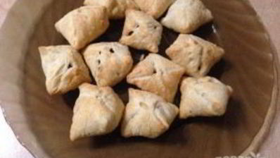 слоеные печенья с шоколадом и орехами