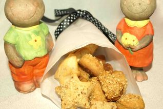 Сырное печенье с миндалем