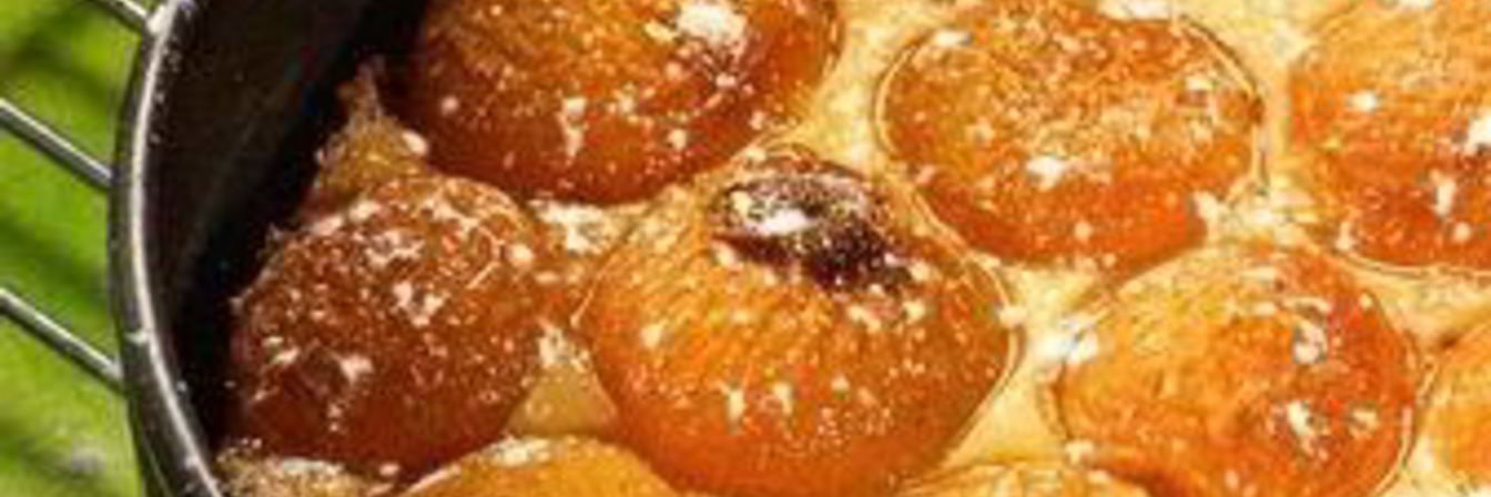 Ароматный абрикосовый пирог