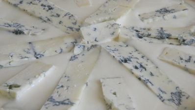 грушевый пирог с сыром дор блю