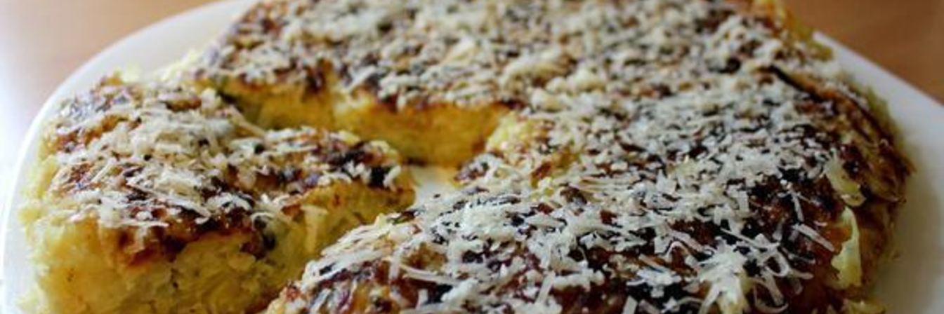 Картофельный пирог на сковороде