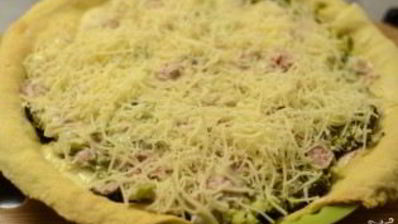 киш с брокколи и тунцом