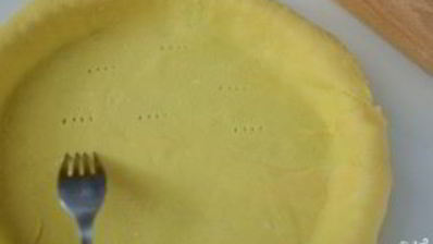 киш с брокколи и тунцом