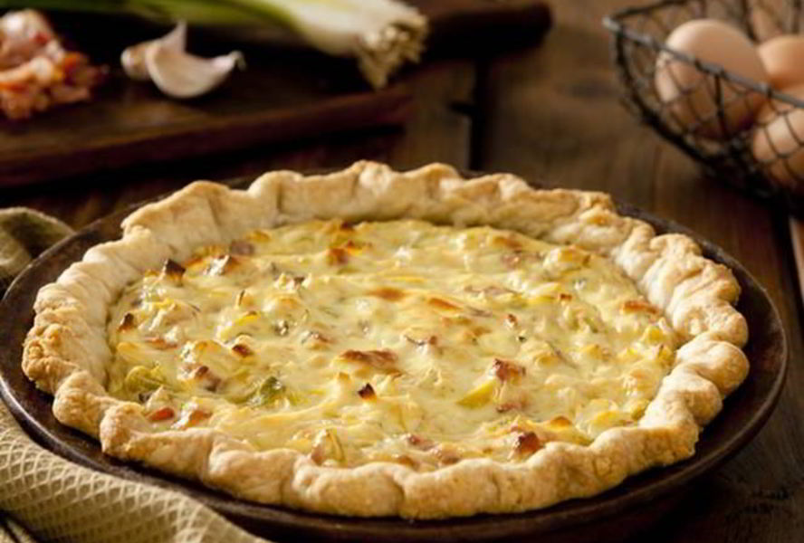 Киш с овощами и козьим сыром