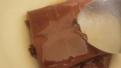 кокосовый пирог со сливочно-шоколадной глазурью