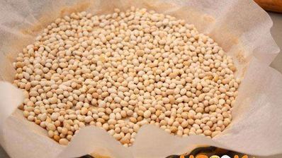 миндальный пирог с клубникой