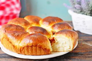 Отрывной пирог с тушеной капустой