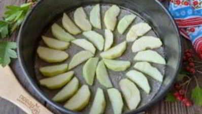 пирог из кабачков и яблок