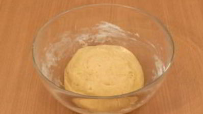 пирог с брусникой, лимоном и штрейзелем